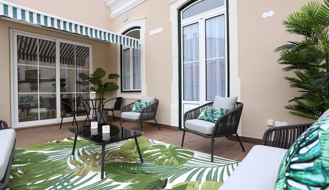 Glass Boutique - Rooms & Suites