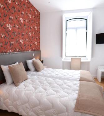 Glass Boutique - Rooms & Suites