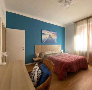 Golden House Arbe