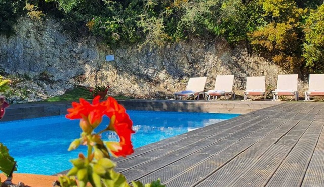 Golden Sun Villa