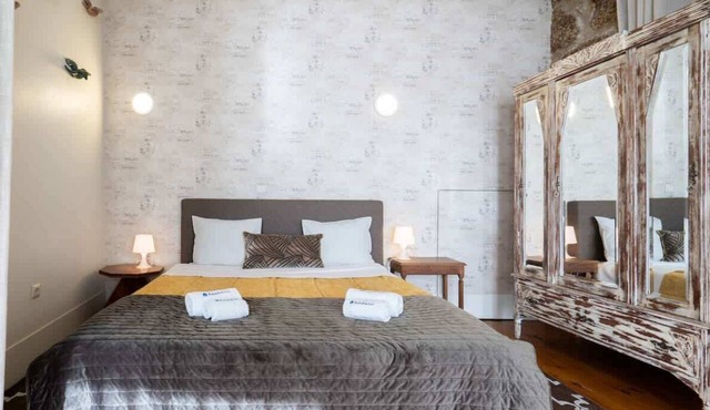 Gorgeous Flat w/Balcony by HostWise