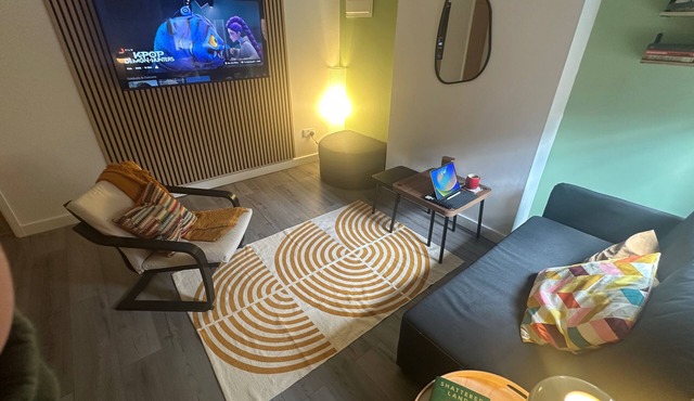 Green Lane 1-Bed Apartment - Sleeps 4 & Pets Ok