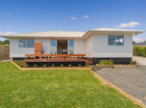 Greenhills Charmer - Coromandel Town Holiday Home