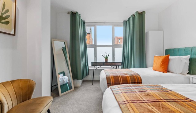 Ground Floor Apartment with Courtyard