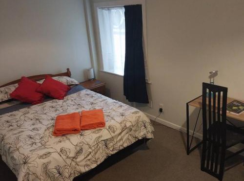 Guest Room A Flat 2 33a Ventnor Street Seatoun, Wellington