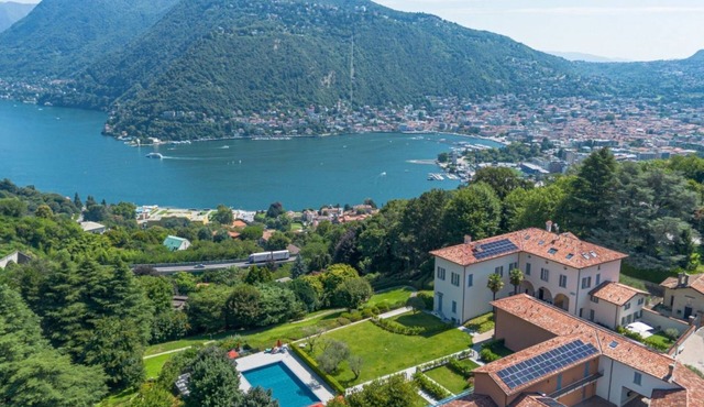 GuestHost - Lake View Apt with pool Villa Maderni