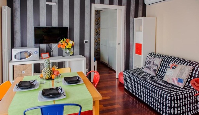 GuestHost - Milano Urban Penthouse