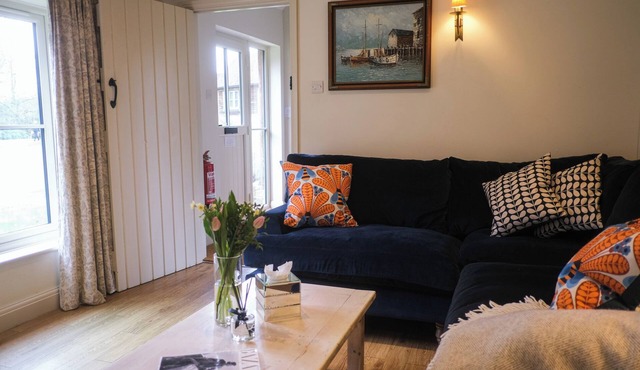 HEATHEND, pet friendly in Lodsworth
