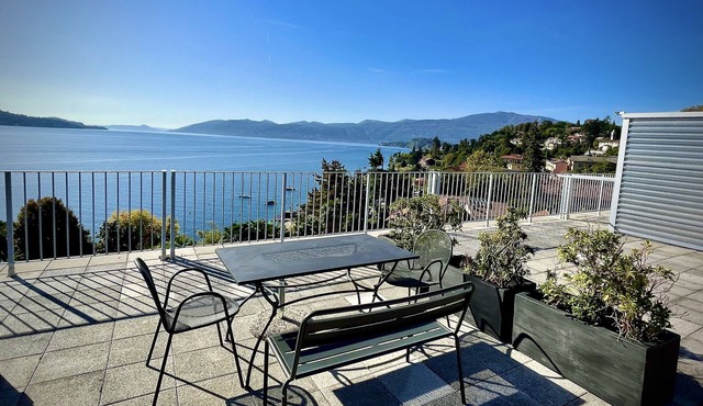 Heavenly Loft on Lago Maggiore