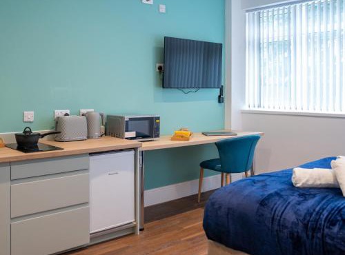 Hilltop Apartment 2 - Uk50594