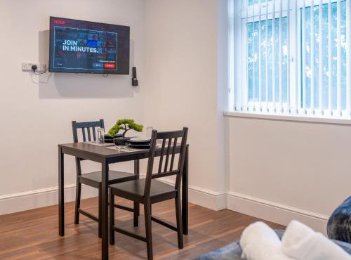 Hilltop Apartment 3 - Uk50595