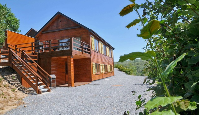 Holiday Home in Ardennes near Castle & Nature