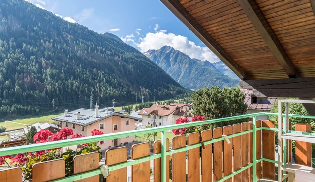 Holiday Home "Casa Vacanza Zambotti" with Mountain View & Private Garden