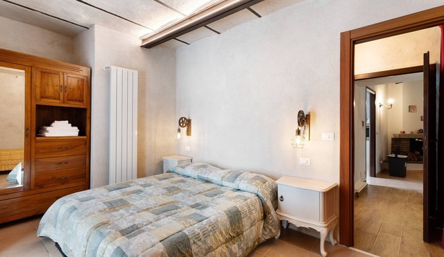 Holiday Home 'Casa Vacanze Laghi e Monti' with Mountain View, Private Garden and Wi-Fi