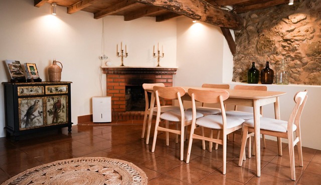 Holiday Home 'Casalinho Do Chafariz' with Mountain View, Wi-Fi and Air Conditioning