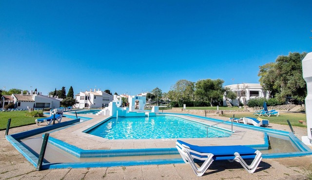 Holiday Home 'Cozy Studio Pedras Del Rei' with Shared Pool, Wi-Fi and Air Conditioning