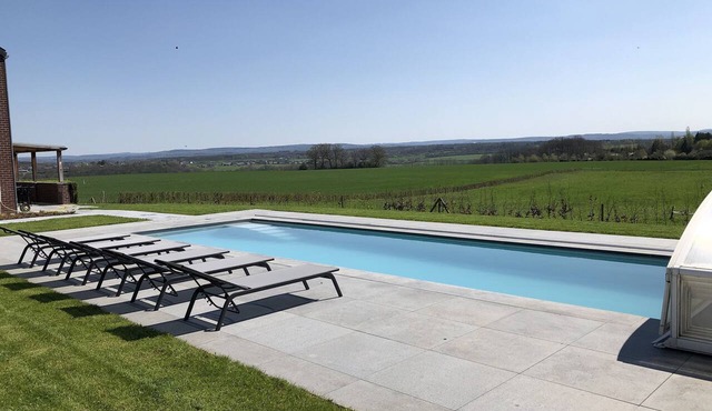 Holiday Home in Durbuy With Pool & Sauna