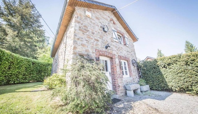 Holiday Home in Manhay with Garden BBQ