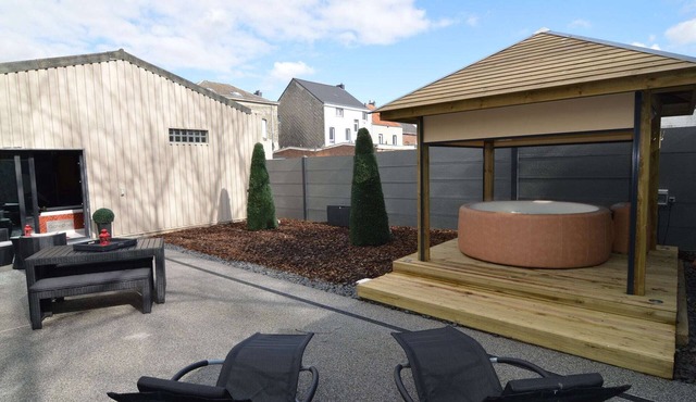 Holiday Home in Welkenraedt with Sauna