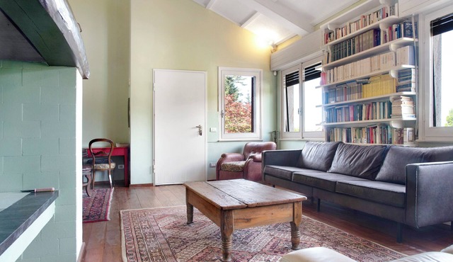 Holiday Home 'Villa Della Rocca' with Private Terrace, Balcony and Wi-Fi