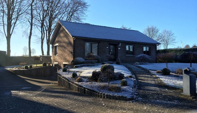 Holiday house with large garden