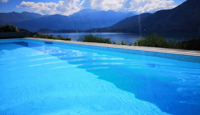 HOLIDAYS IN OUR LUXURIOUS BUNGALOW WITH MAXIMUM PRIVACY AND TRANQUILITY