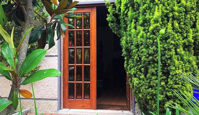 Homerez - Charming House Apendurada with Garden