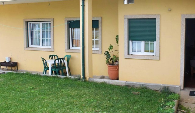 Homerez - Nice house for 4 ppl. with garden at Macedo de Cavaleiros