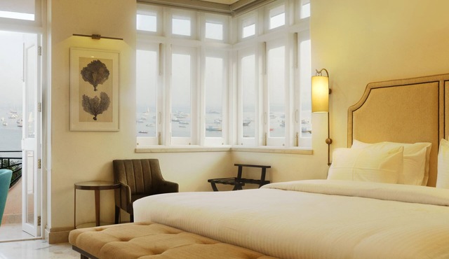 Hotel Harbour View