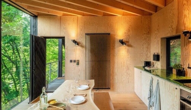 Hutstuf - Owl & Fox - 2 cabins with private rooftop sauna