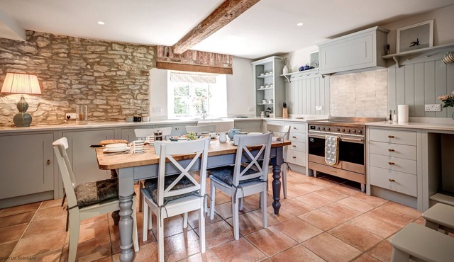 Hutts Bothy Holiday Let, 3 Bed & Sleeps 5