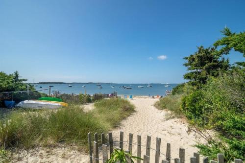 Immaculate Waterfront Beach House home