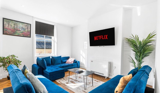 In the Lanes | 2 Bedroom Brighton Apartment | Free Parking