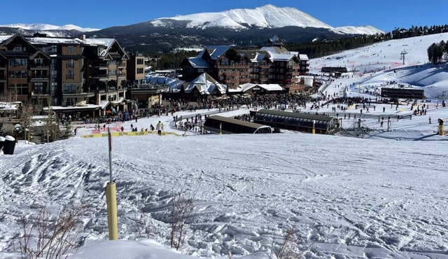 Incredible Ski in Ski out Peak 8