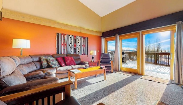 Inviting mountain condo w/private sauna, deck, mtn views, & shared hot tub/pool