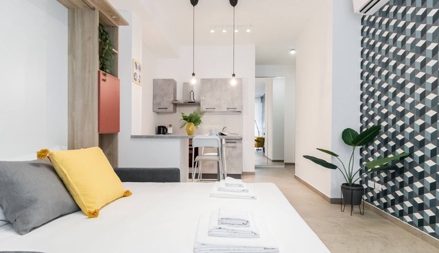 Italianway - Poma 7 - One Bedroom Apartment, Sleeps 2