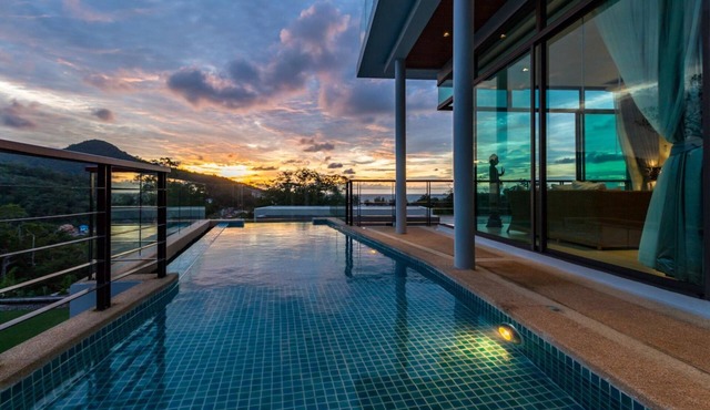 Kamala Sea View villa with private pool and rooftop jacuzzi