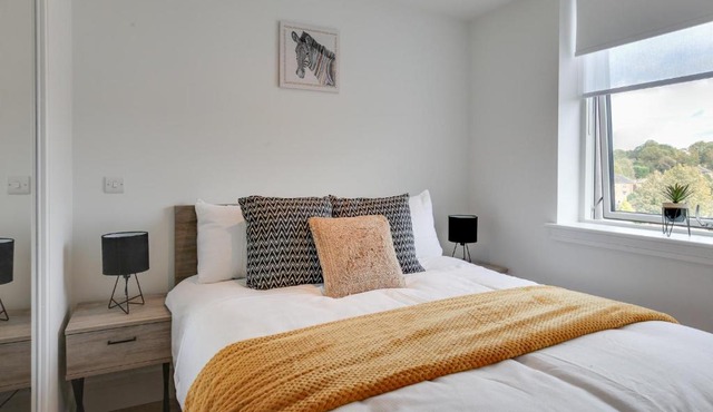 Kings Road Apartments