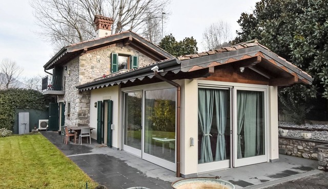 La Casetta sul Lago by Interhome