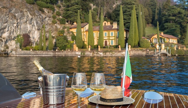 Lago Dorato Marina Lodge - Lakefront