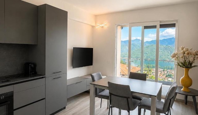 Lake View Apartament 1 - Free Parking & Terrace
