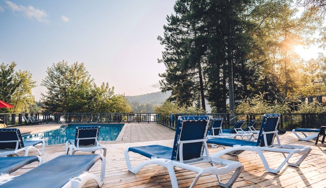 Lakefront Studio with Resort, Mountain View