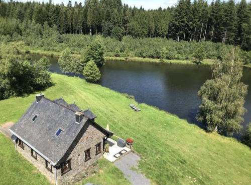 Lakeside Getaway in Bouillon
