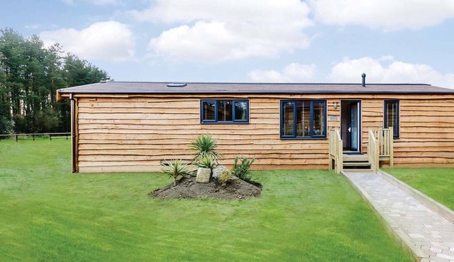 Lancaster Lodge, Winchester