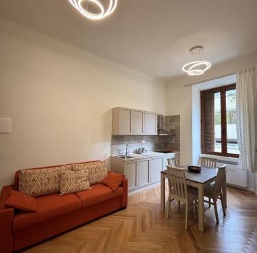 Laurana Milano Living