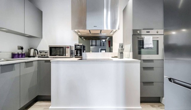 Loft 3 stunning loft style apartment near Stansted