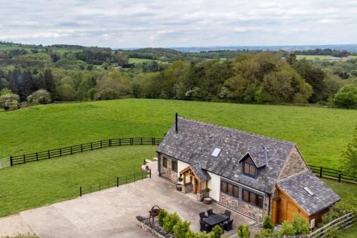 Longdale Barn