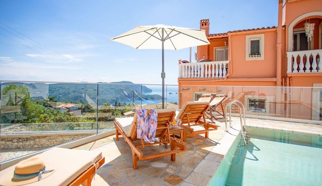 Loris Residence in Ionian Islands