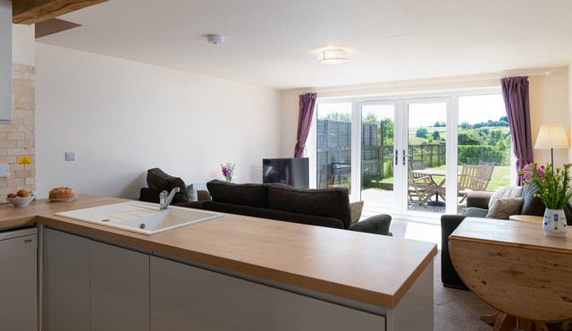 Louisa's Cottage - Beautiful Family Property in Rural Hampshire