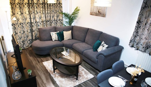Lovely 2-Bed Apartment in Harrow